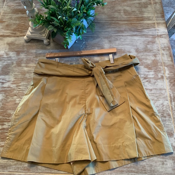 J Crew Tie Waist Shorts Size 16 **New With Tag** - Picture 3 of 4